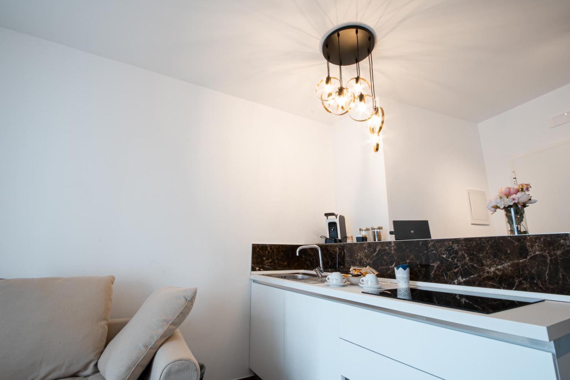 Frizzcafe Loft In Polignano A Mare Apartment Exterior photo